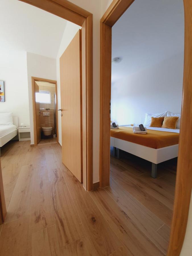 Apartmani Starigrad Paklenica - Danijel Exterior photo